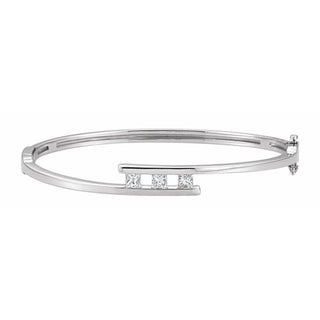 14K White 5/8 CTW Natural Diamond Bangle 6 1/2" Bracelet   