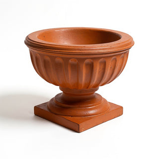Bernston Urn Planter — Metro finish