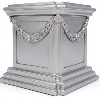Alessa Pedestal - 22-inch — Silver finish