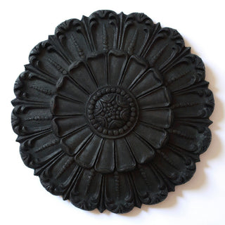 Tulip Medallion Wall Plaque — Dusted Black finish