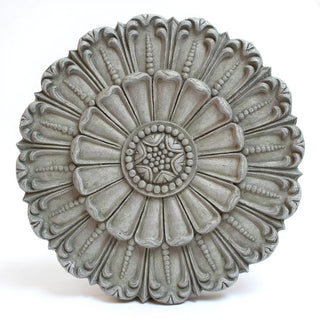 Tulip Medallion Wall Plaque — Mossy Green finish