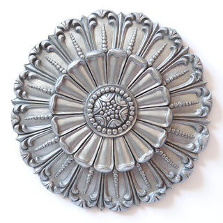 Tulip Medallion Wall Plaque — Silver finish