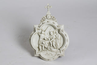Chapel Wall Plaque Station #9 Statue - 19-inch